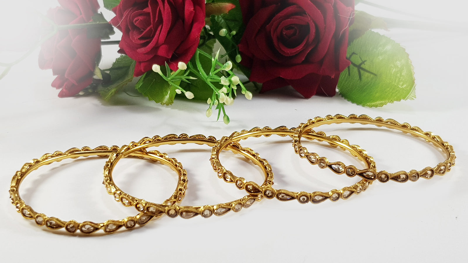 Thin Kundan Bangles