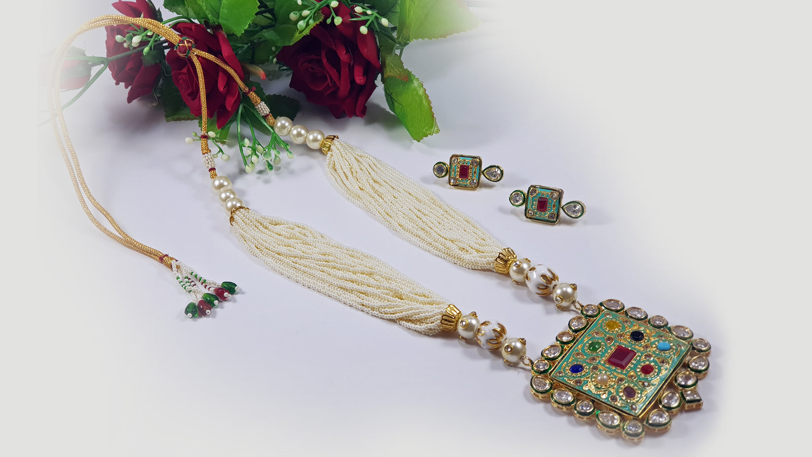 Bahubali Style Kundan Jewelry Set