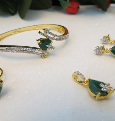 Jewelry Set with Color Stone