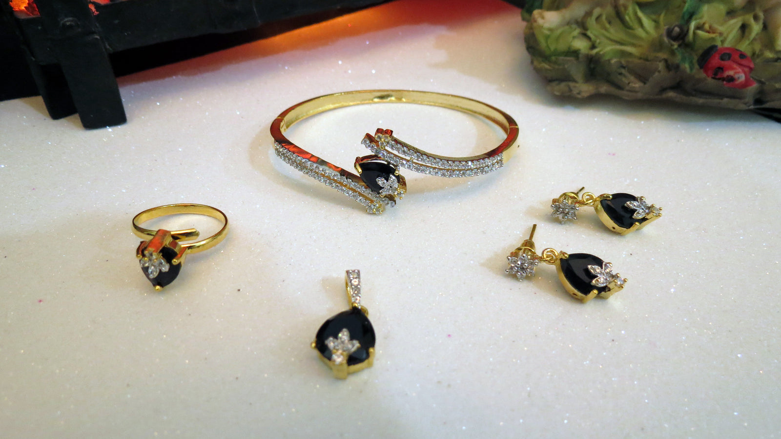 Jewelry Set with Color Stone