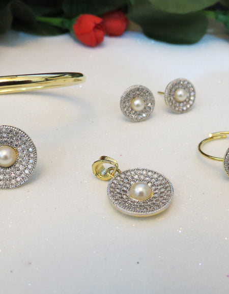 Jewelry Set With Pearl - Zircon