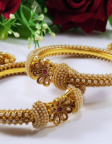 Indian Kundan Bangles with Pearls