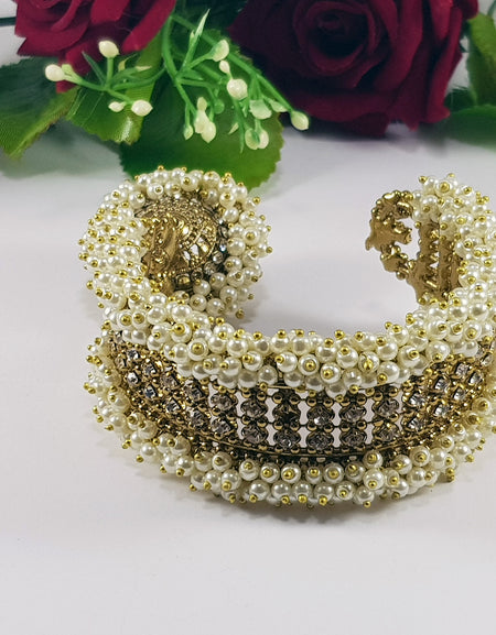 Adjustable Kundan Bracelet