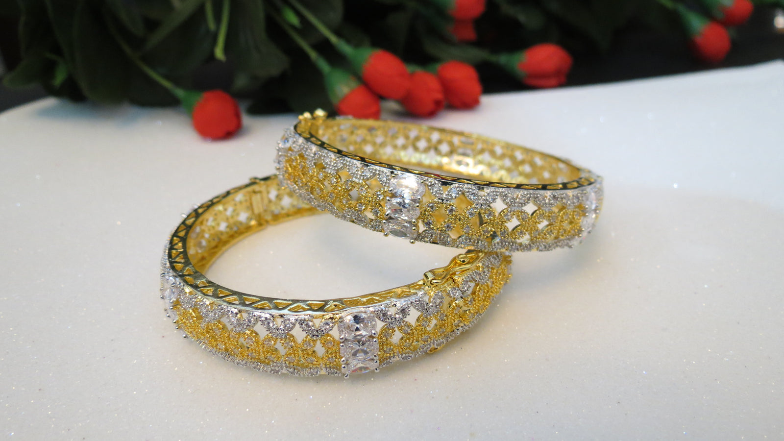 Openable Bracelet