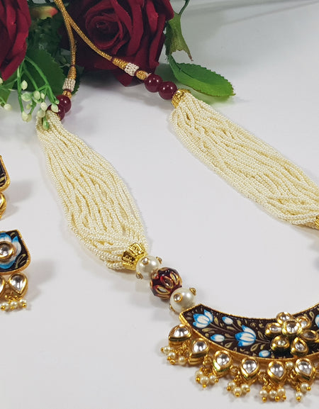 Traditional Party / Wedding Set