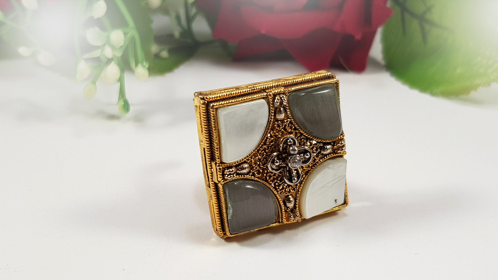 Kundan Ladies Ring in Pakistan