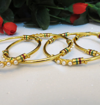 Kundan Bangles With Pearls