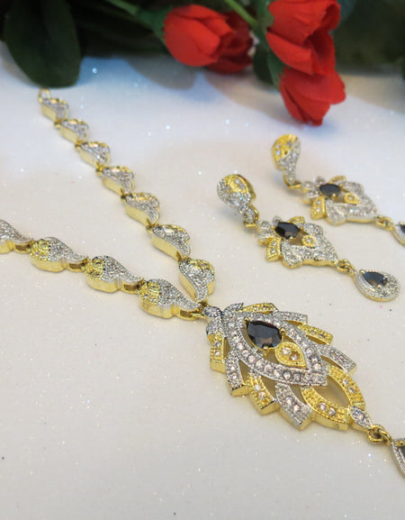 Kanti Set with Black Stone